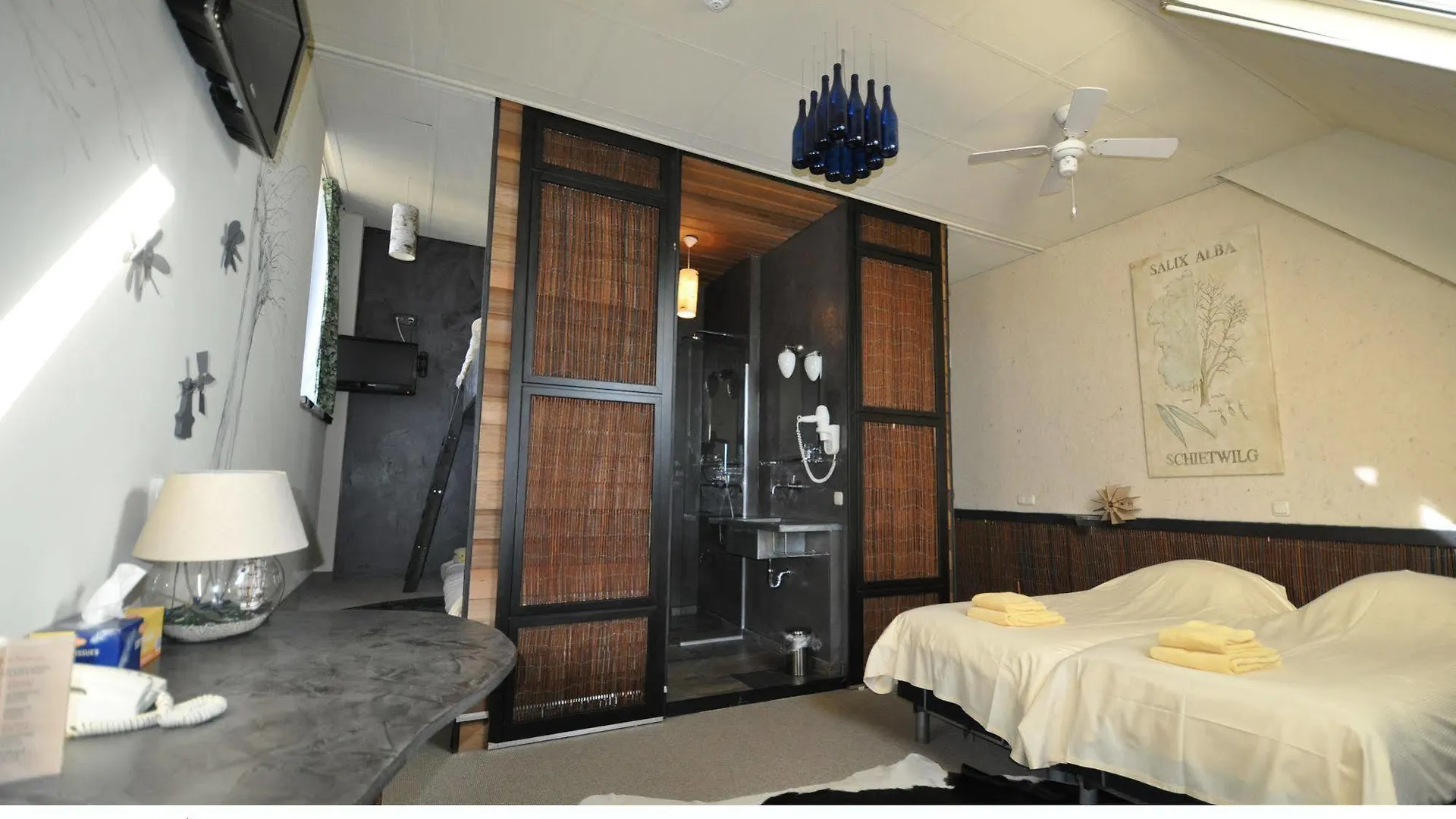 Hotel De Plataan Delft Centrum 3*,